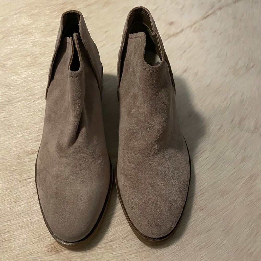 Dolce vita booties tan size 7.5